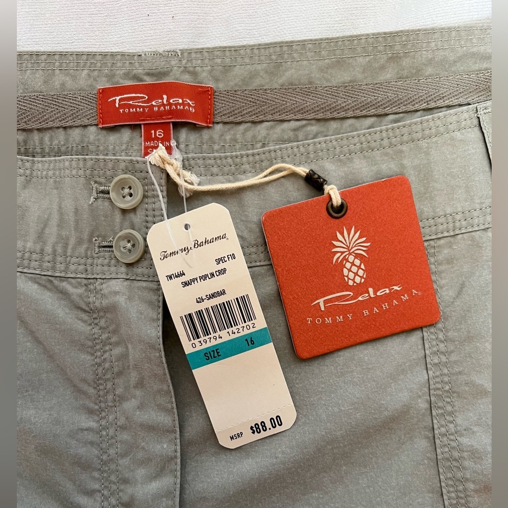 Tommy Bahama Capris